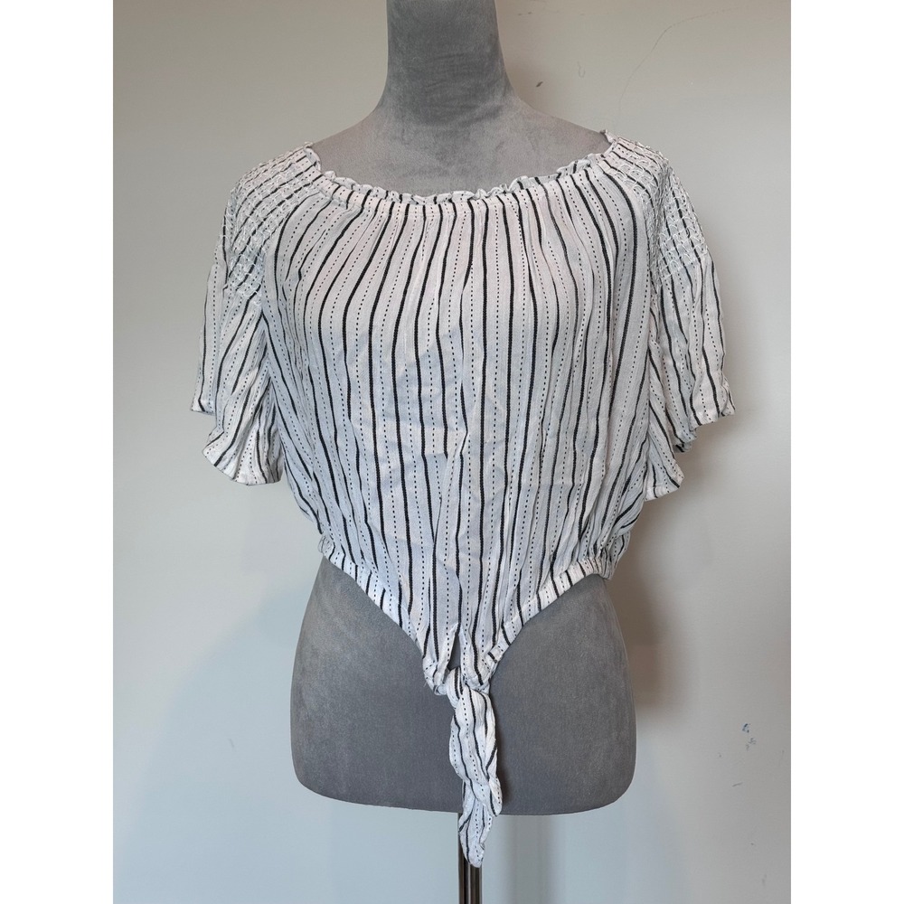 Derek Heart Womens Striped Smocked Off Shoulder Tie Front Crop Top White Black M